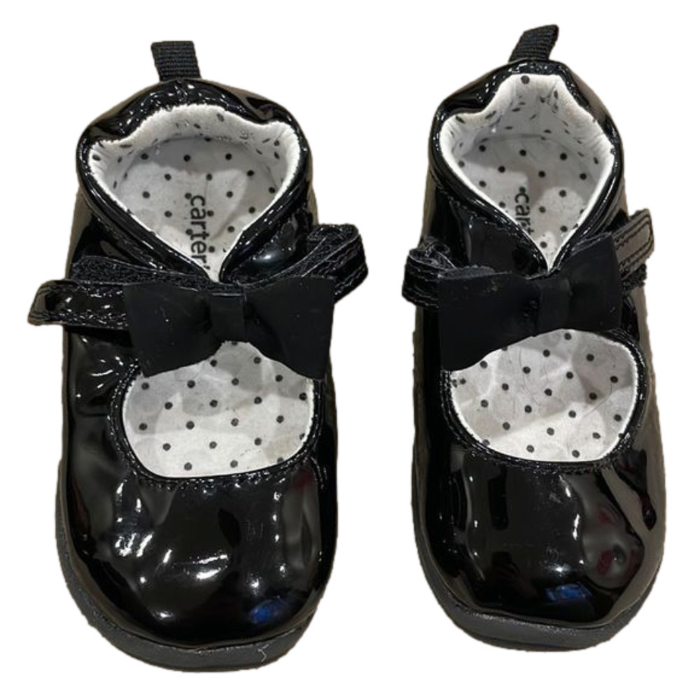CARTERS Size 6 Black Shoes Good Condition